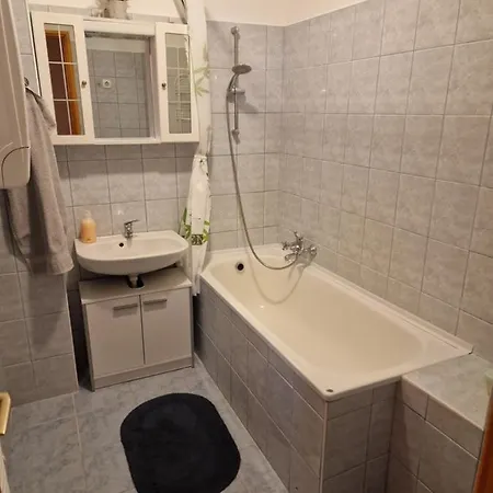 Epreskert Apartman Nyiregyhaza Exterior photo